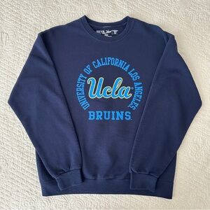 UCLA Bruins Crewneck Sweatshirt Pullover Medium The Victory